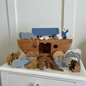 Wooden Noah's Ark Playset